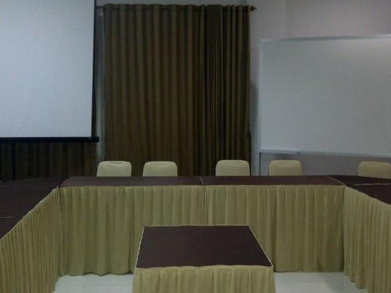 Mirda Gratia Hotel & Convention Cisarua Bagian luar foto